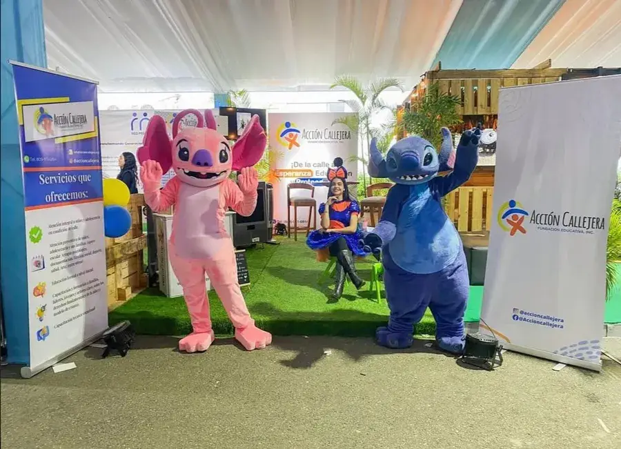 Stitch y Ángela